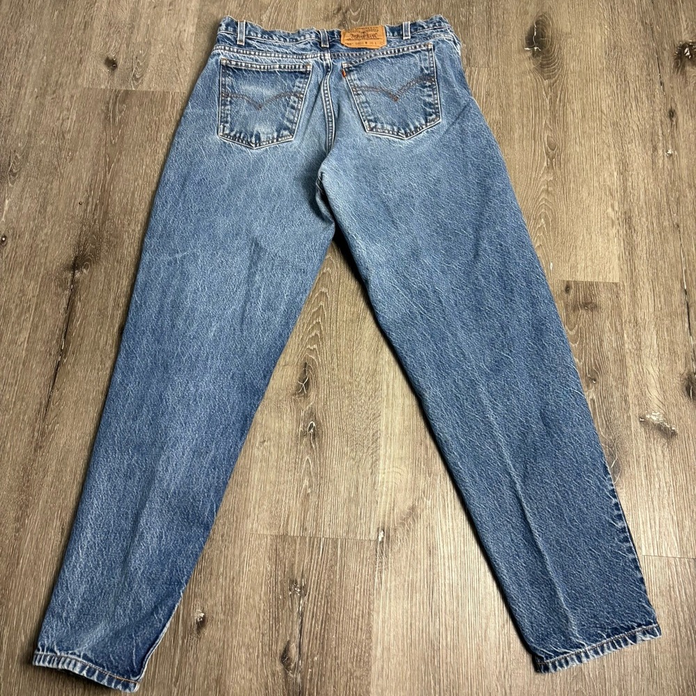 Vintage orange tag LEVIS